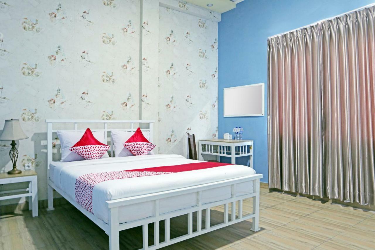 Oyo 1386 Hotel Grand Gabelo Букиттинги Экстерьер фото