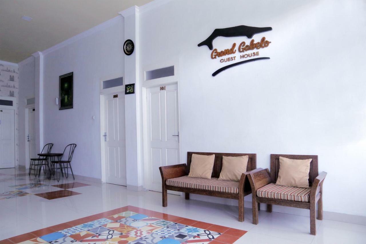 Oyo 1386 Hotel Grand Gabelo Букиттинги Экстерьер фото